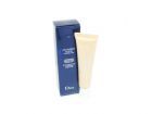 Dior Diorskin Nude Hydrating Concealer (W) korektor nawilżający 001 Ivory 10ml